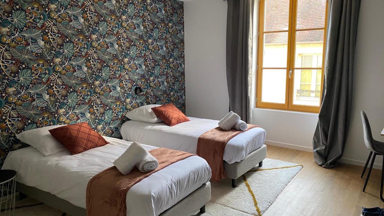 Hotel Restaurant La Place Saint-Amand-Mont-Rond Екстериор снимка